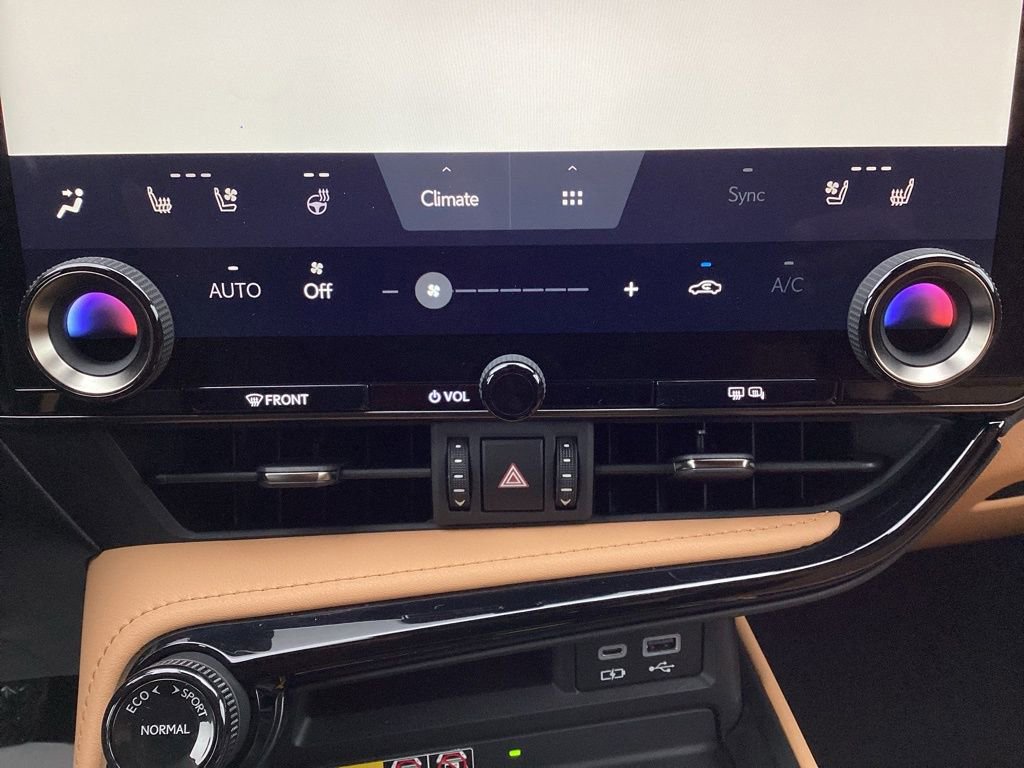 Used 2024 Lexus NX 350h AWD image 21