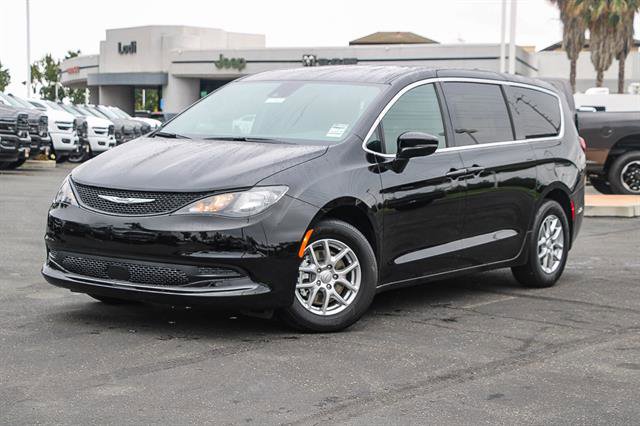 New 2026 Chrysler Voyager LX