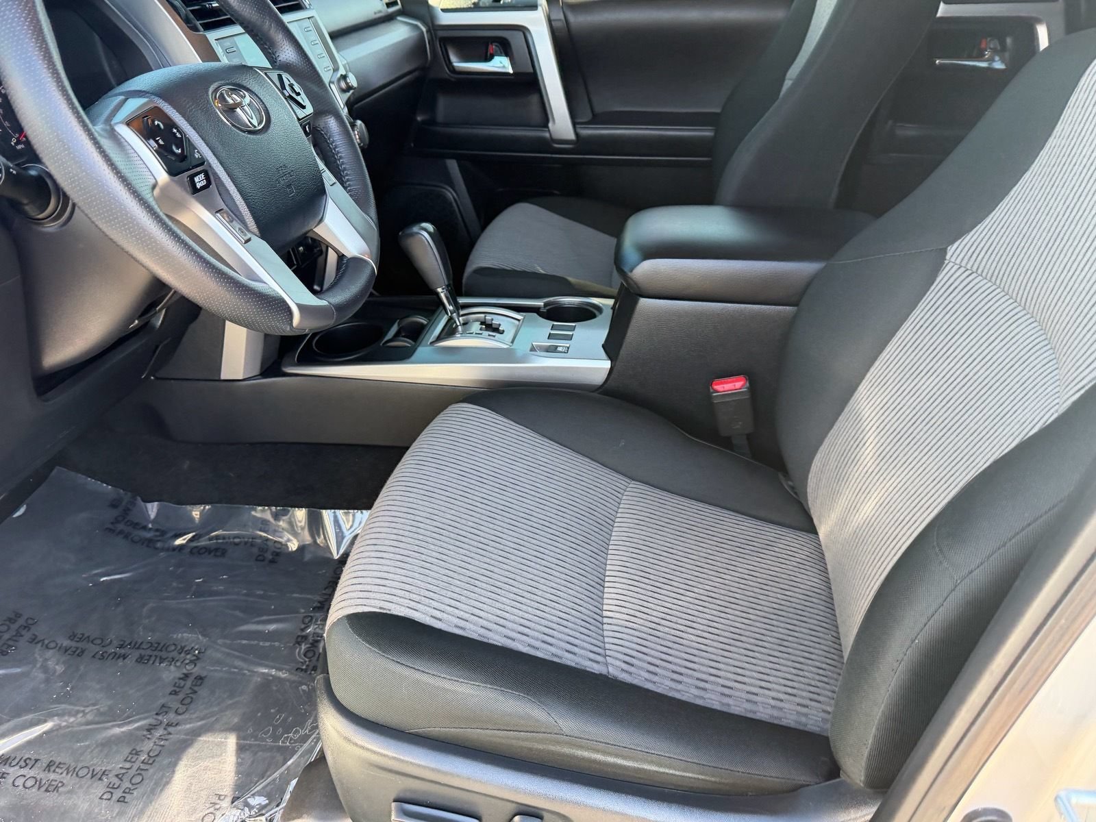 Used 2020 Toyota 4Runner SR5 RWD image 21