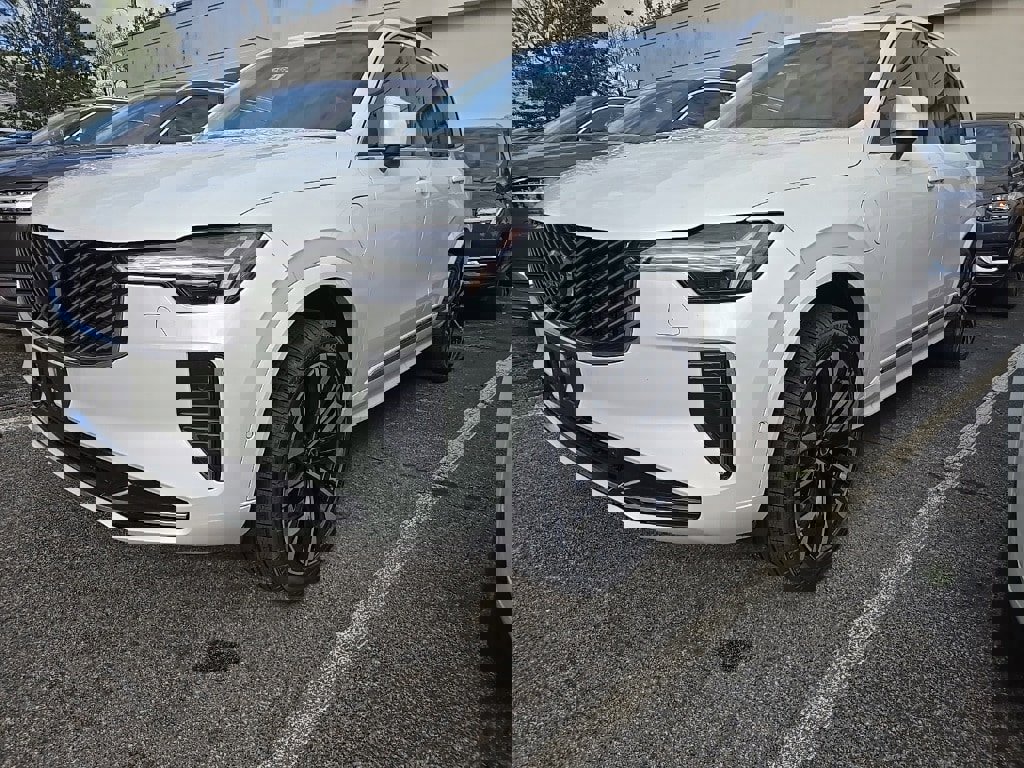 New 2025 Volvo XC90 T8 Ultra image 5