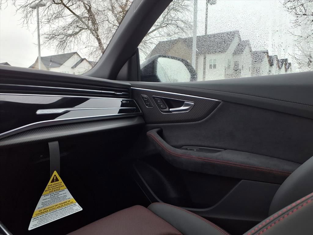 New 2026 Audi RS Q8 performance image 25