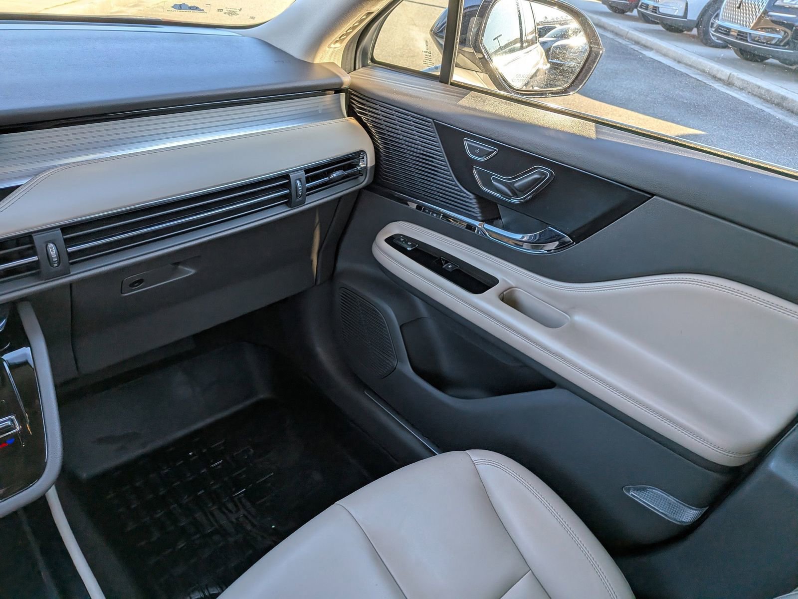 Certified 2022 Lincoln Corsair FWD image 20