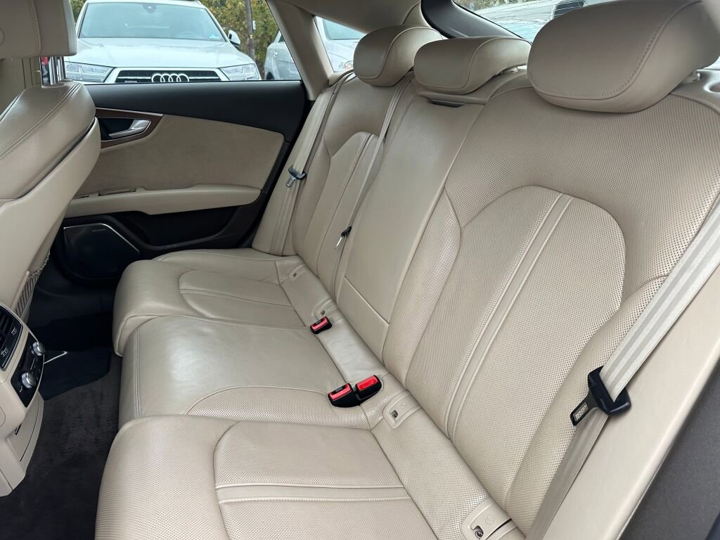 Used 2016 Audi A7 3.0T Prestige w/ Comfort Seating Package image 23