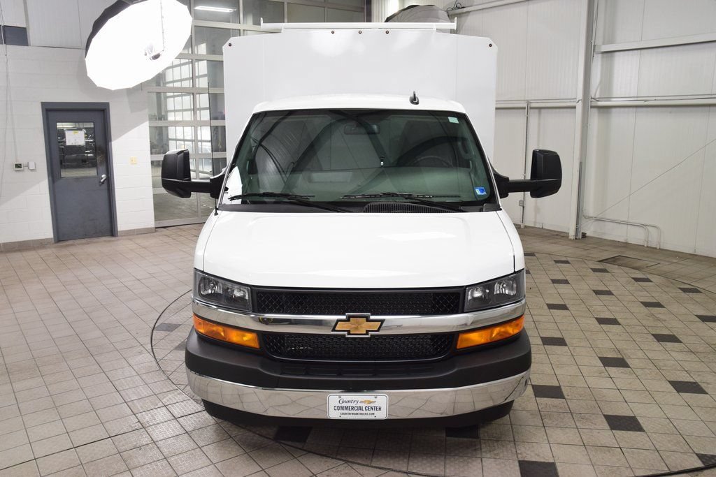 New 2026 Chevrolet Express 3500 w/ Power Convenience Package RWD image 2