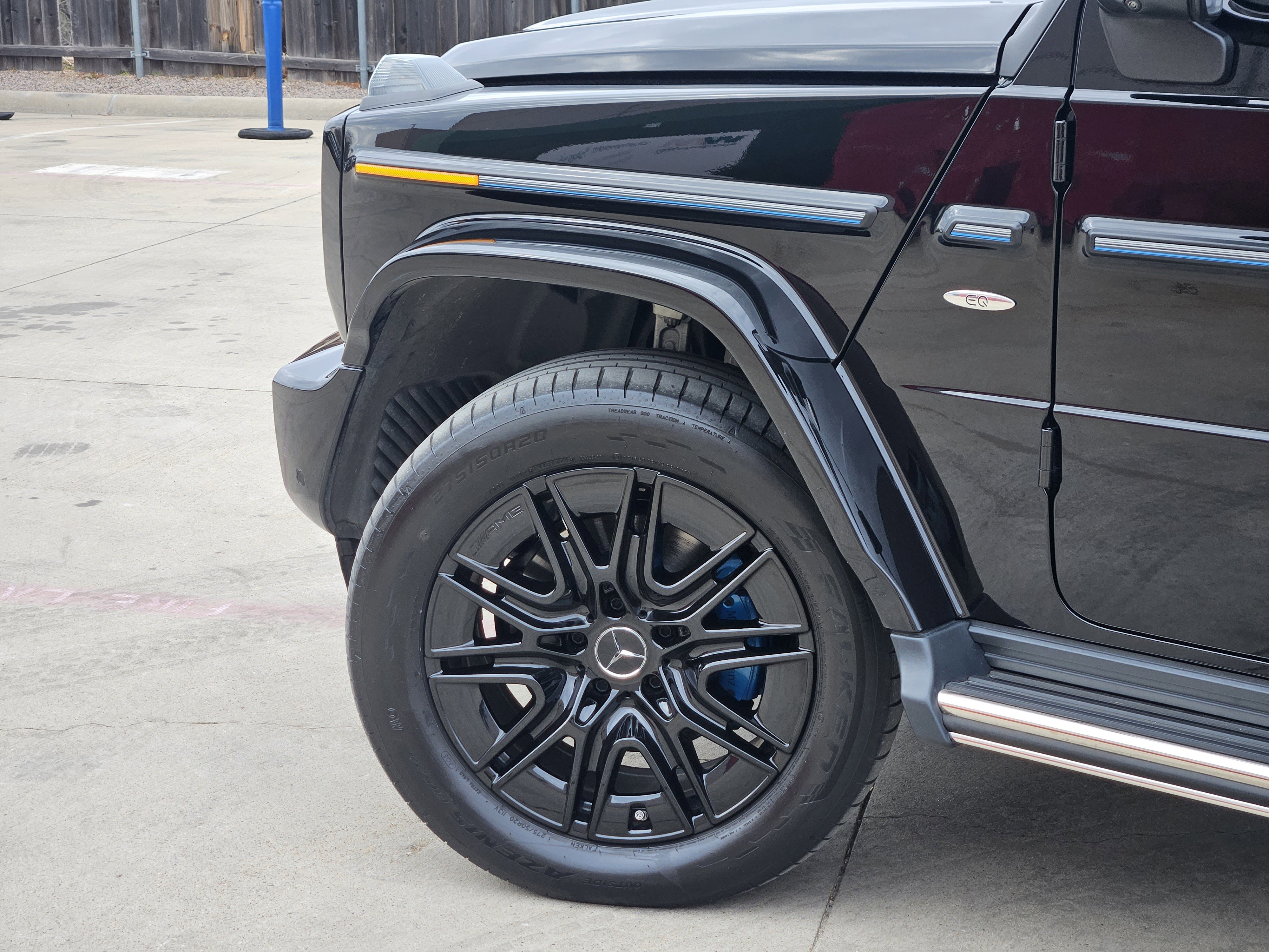 Certified 2025 Mercedes-Benz G 580 w/ EQ Technology image 5