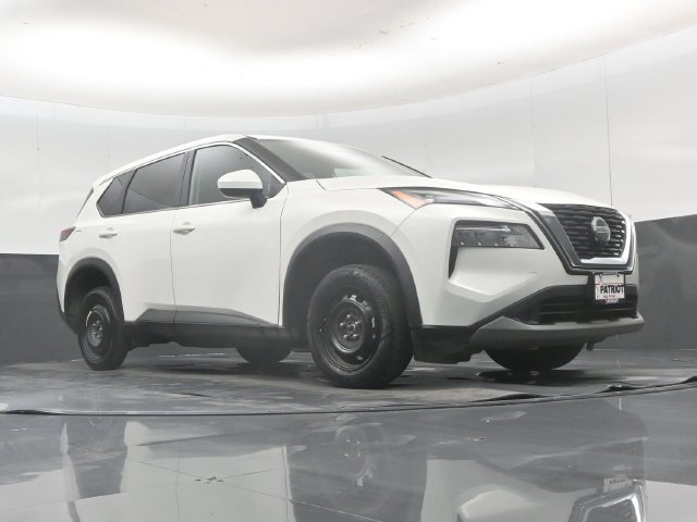 Used 2023 Nissan Rogue SV FWD image 53