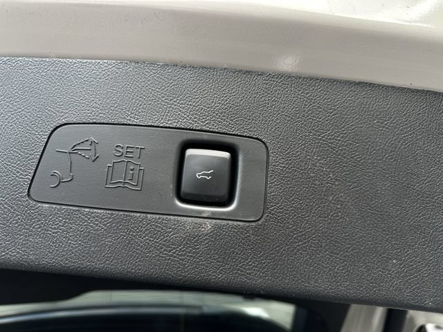 Certified 2024 Lincoln Corsair AWD w/ Equipment Group 101A image 45