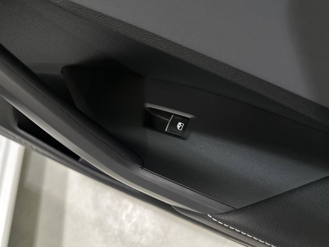 New 2026 Volkswagen Jetta SE image 39