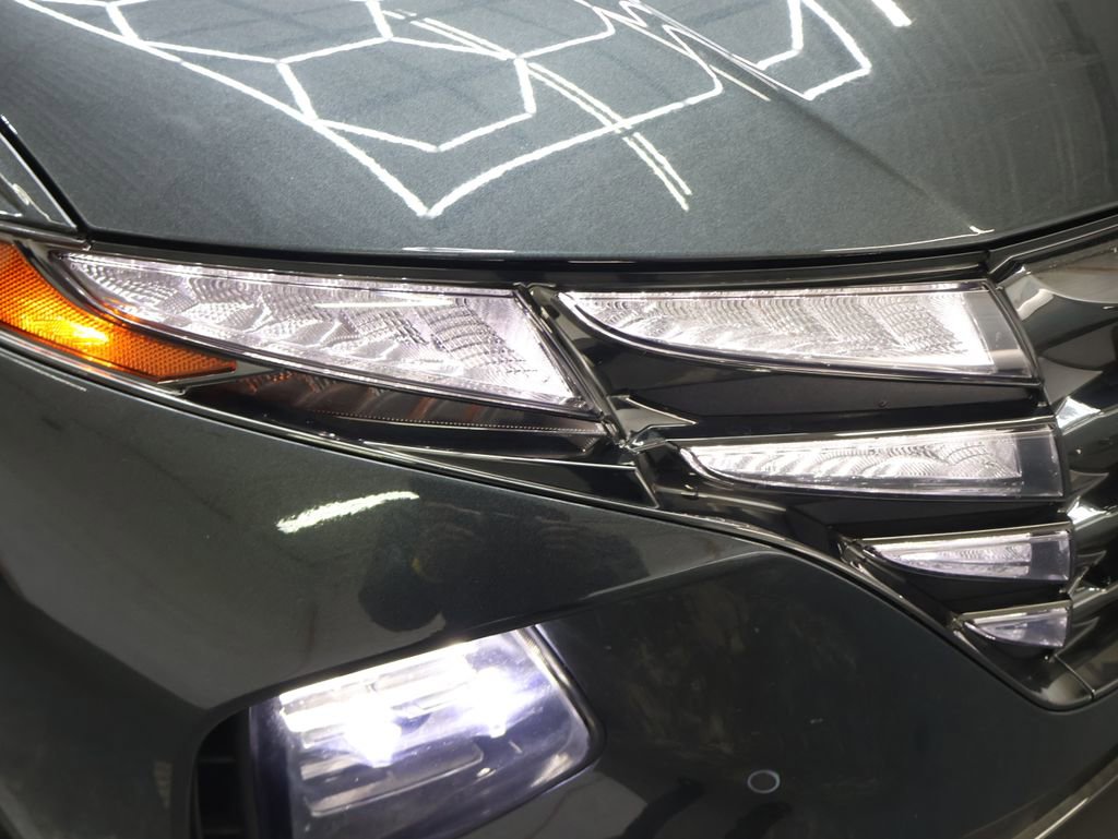 Used 2023 Hyundai Tucson Limited image 27