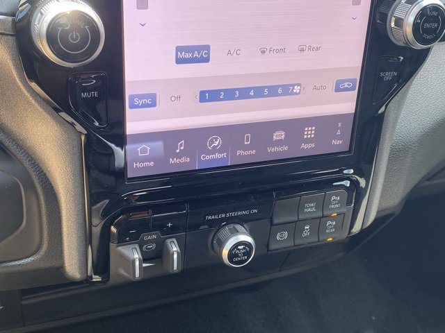 New 2025 RAM 2500 Tradesman image 21