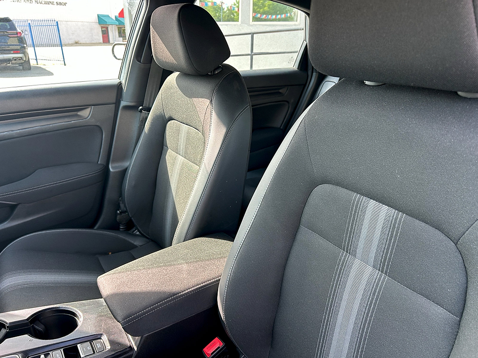 Used 2024 Honda Civic Sport image 10