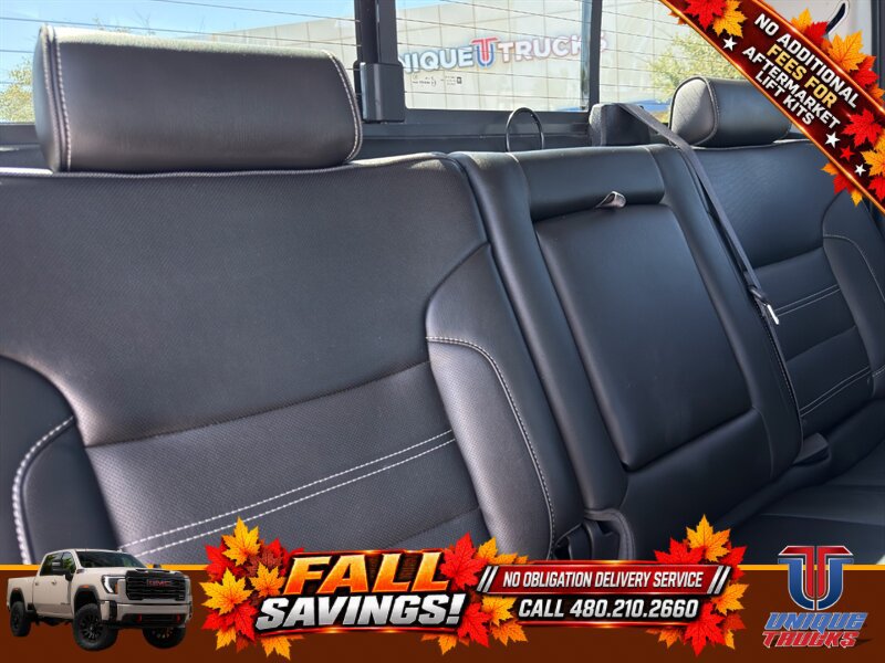 Used 2019 GMC Sierra 2500 Denali w/ Duramax Plus Package AWD/4WD image 30