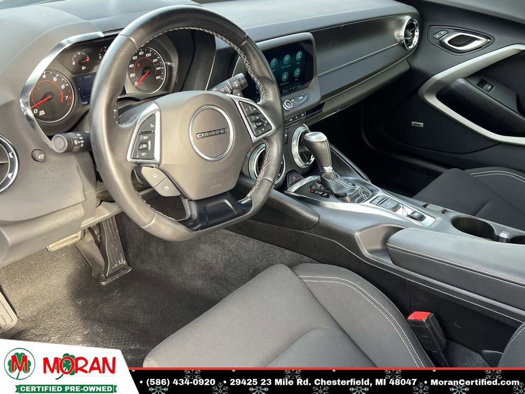 Used 2022 Chevrolet Camaro LT w/ Technology Package image 18