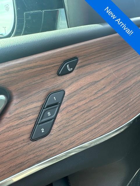Used 2021 Jeep Grand Cherokee L Summit w/ Advanced Protech Group IV AWD/4WD image 14