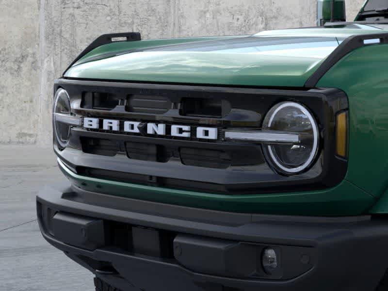 New 2025 Ford Bronco Outer Banks AWD/4WD image 19
