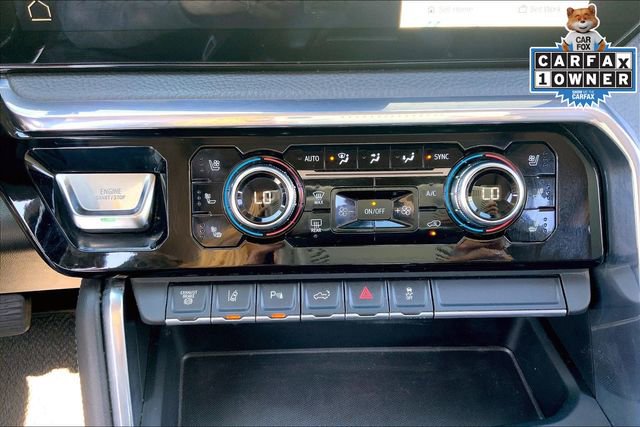 Used 2024 GMC Sierra 3500 Denali w/ Denali Reserve Package AWD/4WD image 33