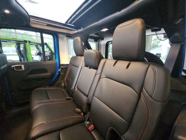 New 2026 Jeep Wrangler Unlimited Rubicon image 16