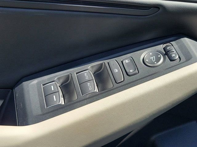 Used 2023 Honda Accord EX image 30