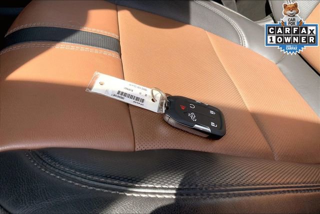 Used 2022 Chevrolet Silverado 2500 High Country w/ Technology Package image 11