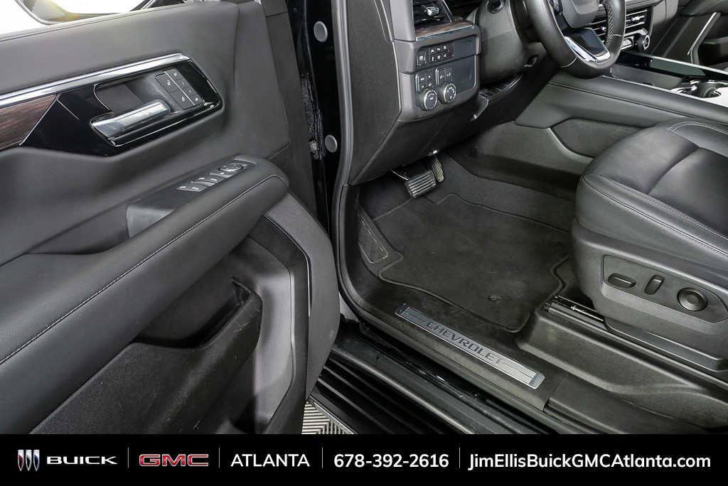 Certified 2025 Chevrolet Tahoe LT AWD/4WD image 7