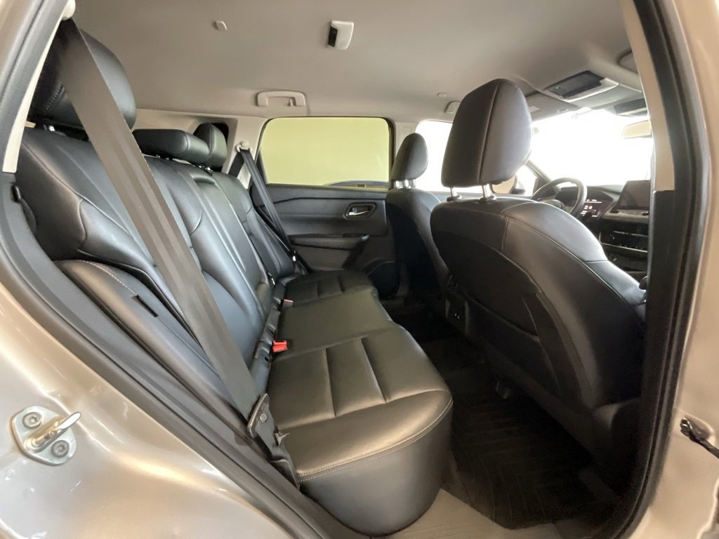 Used 2024 Nissan Rogue SL image 21