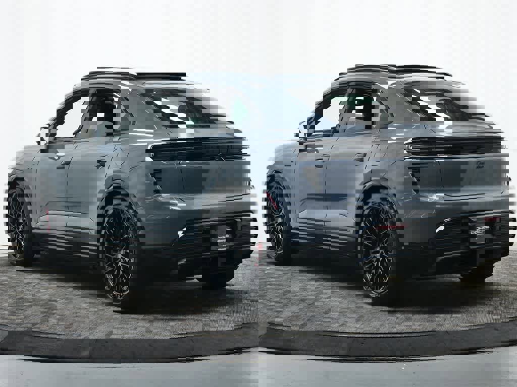 New 2025 Porsche Macan Turbo Electric image 3