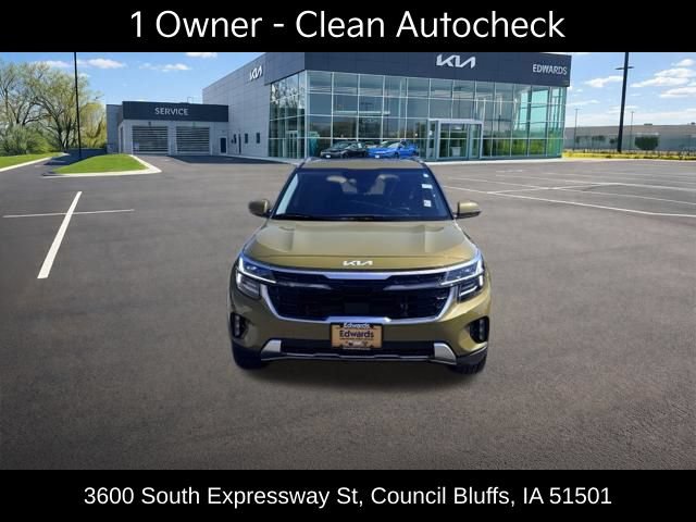 Used 2024 Kia Seltos SX w/ SX Sunroof Package AWD/4WD image 2