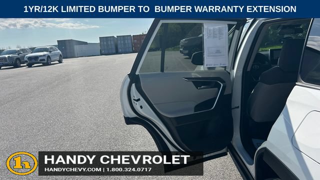 Used 2025 Toyota RAV4 XLE AWD/4WD image 24