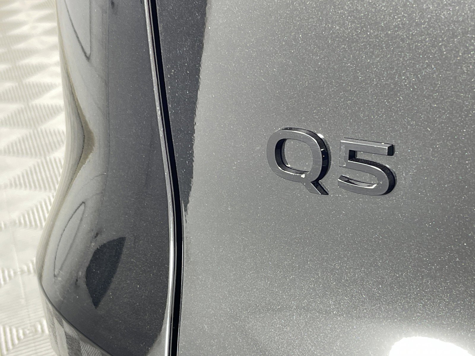 New 2025 Audi Q5 Premium image 14