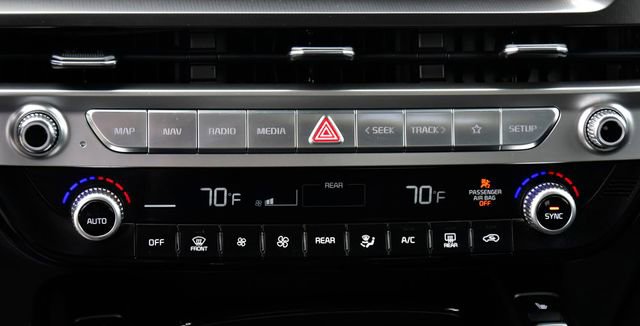 Used 2022 Kia Telluride S image 21