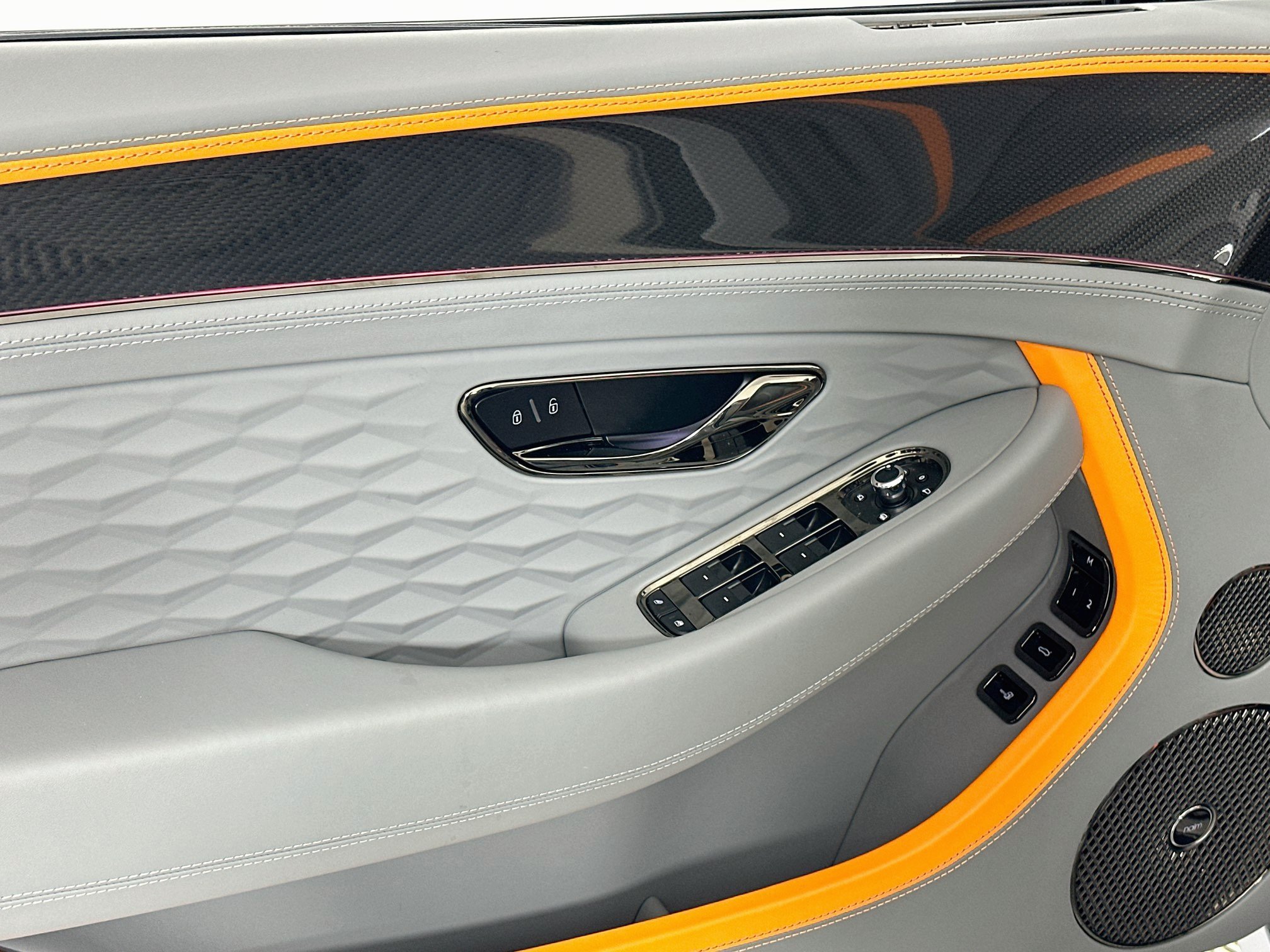 New 2027 Bentley Continental GTC Speed AWD/4WD image 15