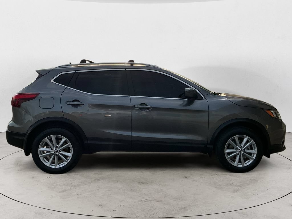 Used 2019 Nissan Rogue Sport SV w/ All-Weather Package AWD/4WD image 4