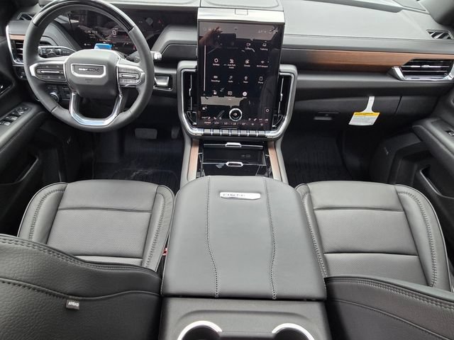 New 2026 GMC Yukon XL Denali w/ Denali Reserve Package RWD image 8