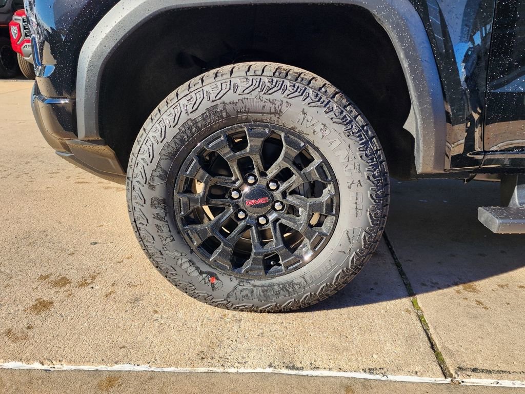 New 2026 GMC Canyon Elevation w/ Convenience Package image 52