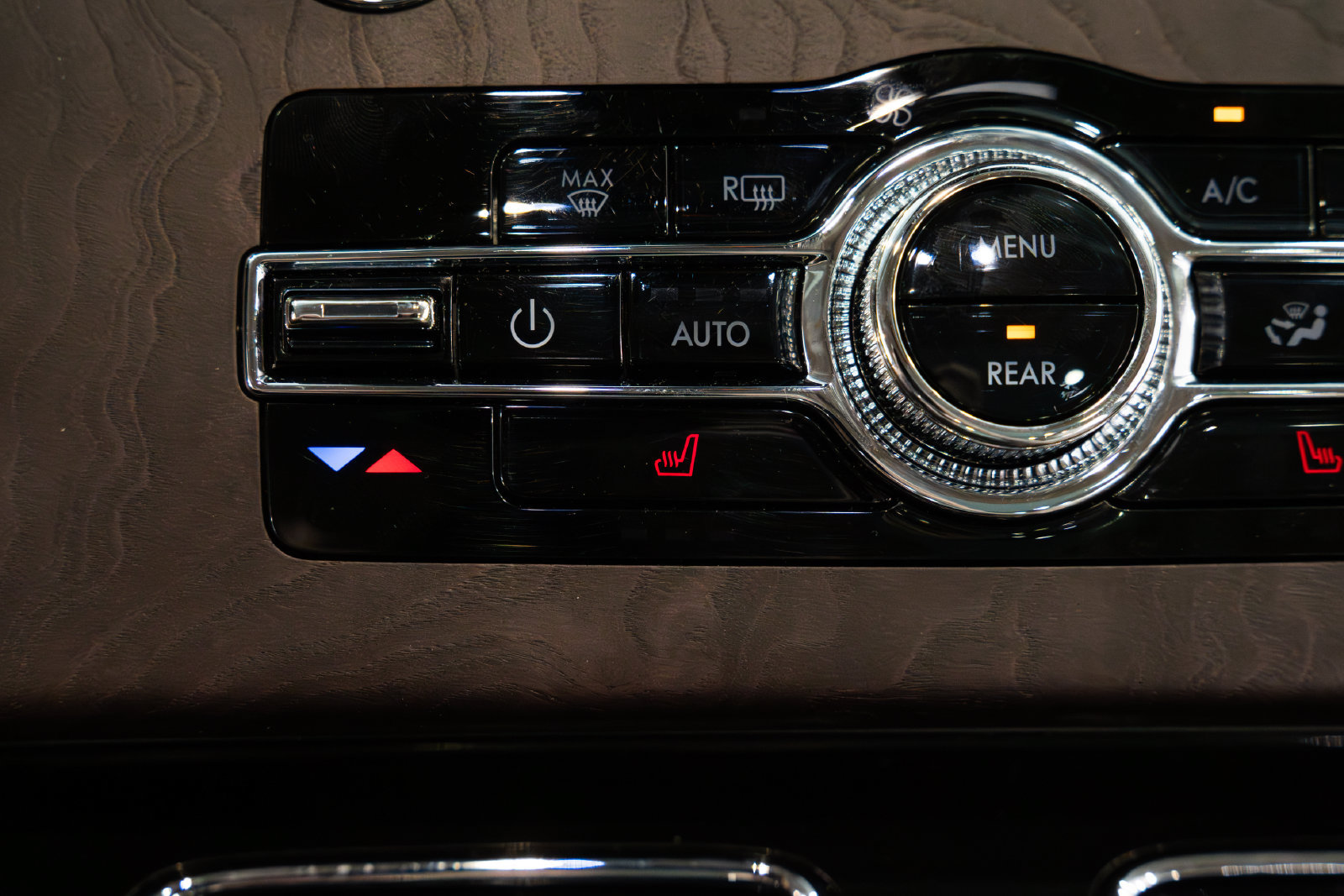 Used 2022 Lincoln Aviator Reserve RWD image 14