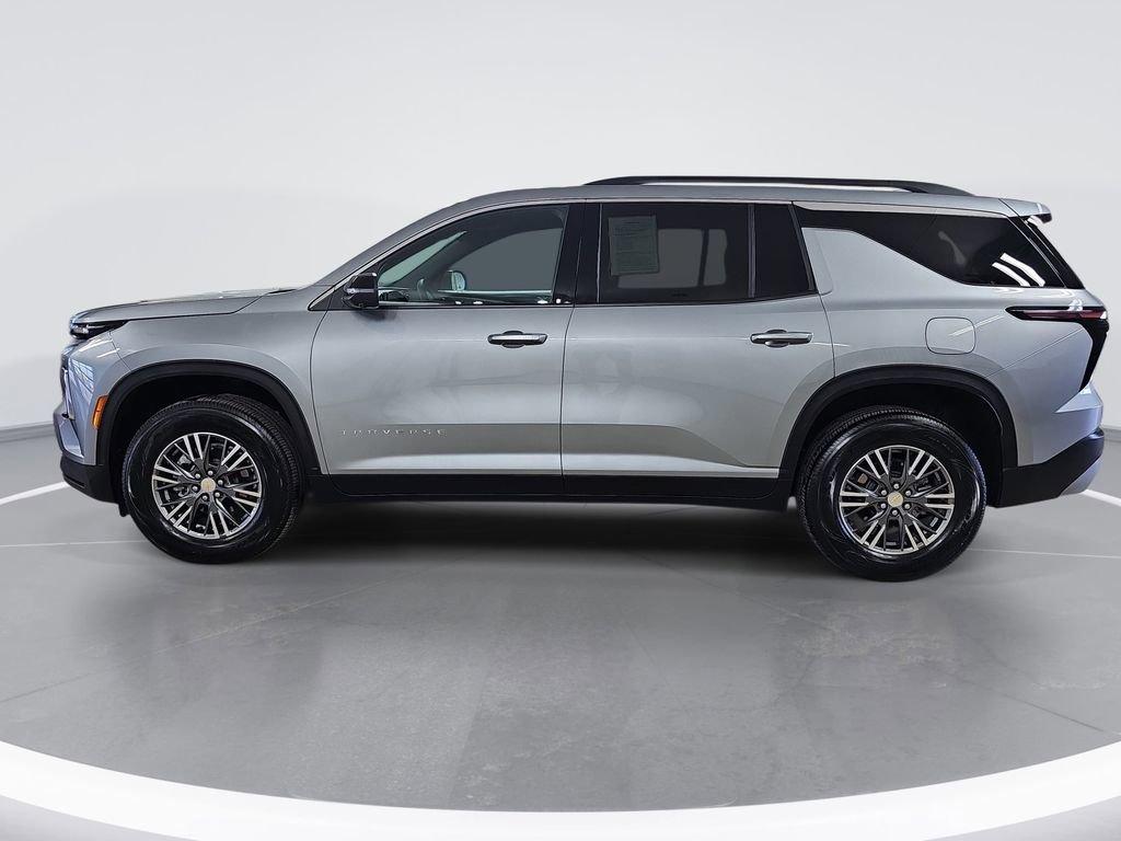 Certified 2025 Chevrolet Traverse LT w/ Driver Confidence Package image 7