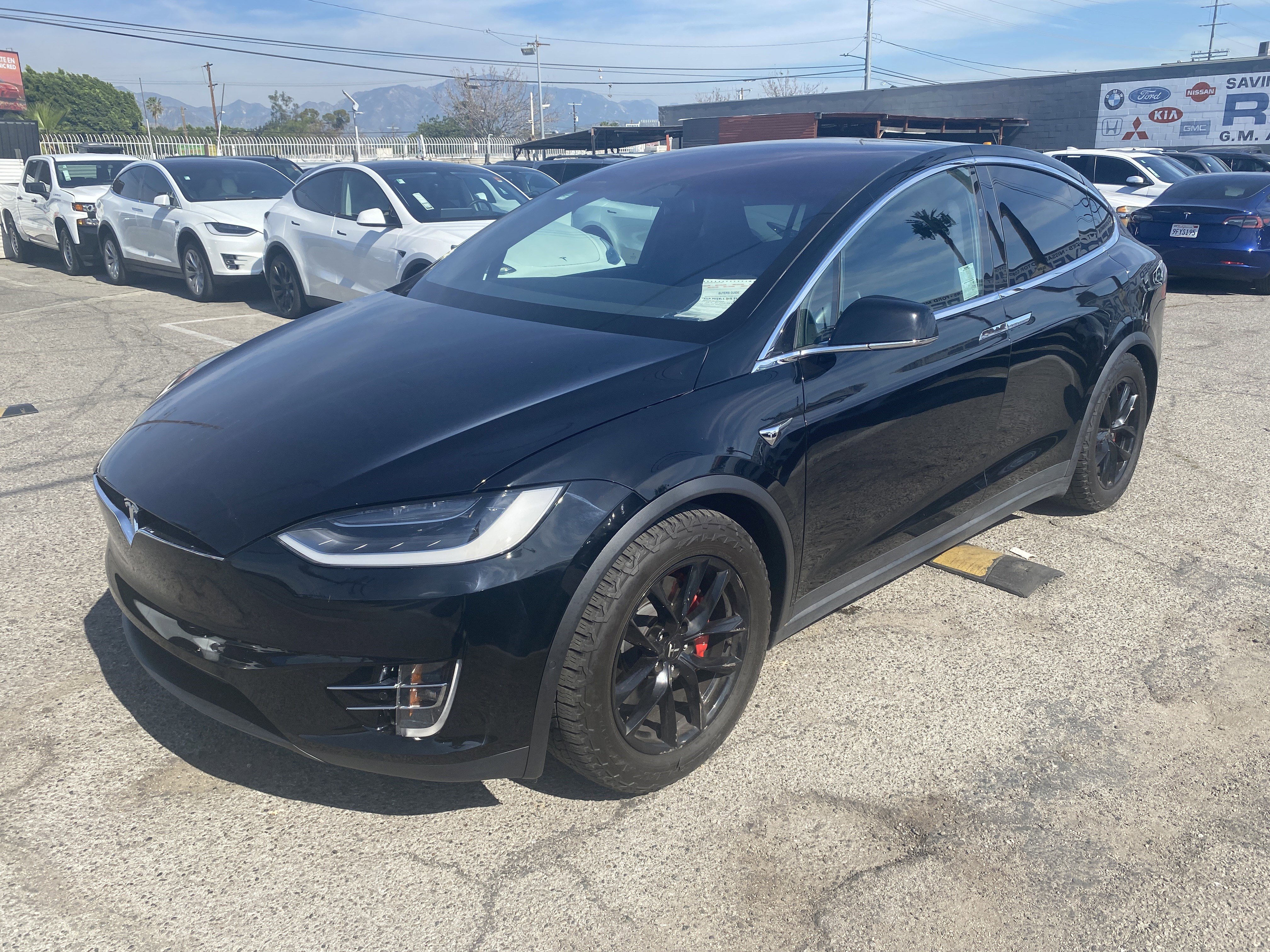 Used 2018 Tesla Model X P100D image 2