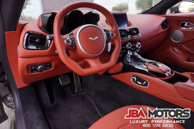 Used 2021 Aston Martin V8 Vantage Coupe image 5