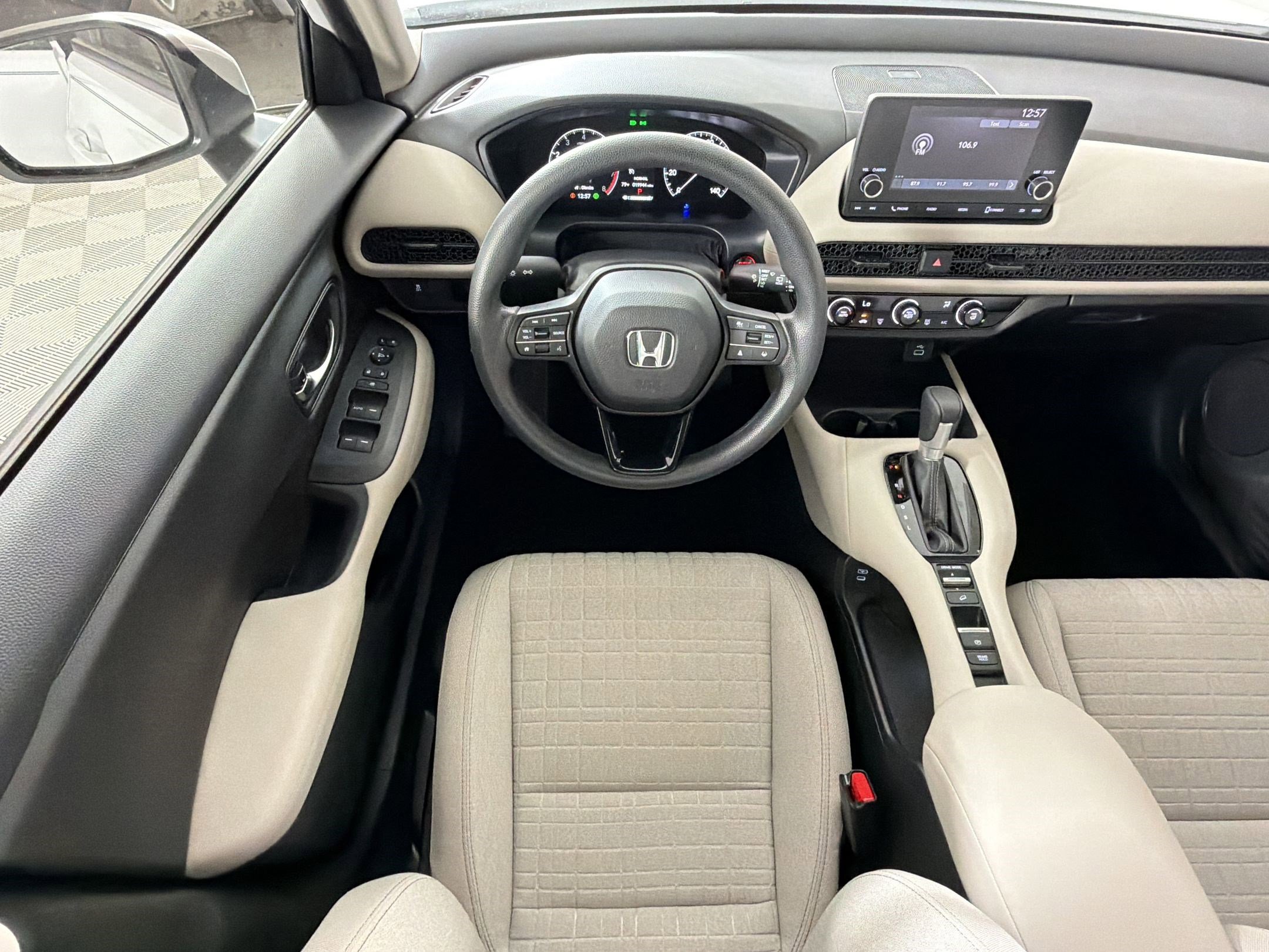 Certified 2024 Honda HR-V LX image 26