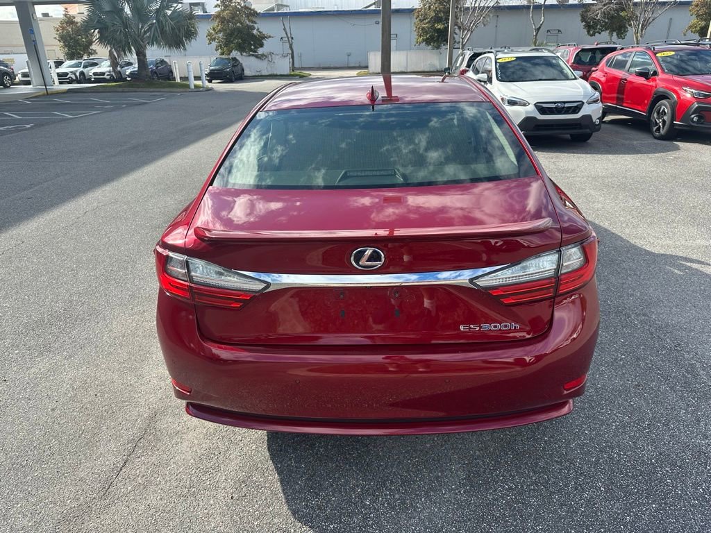 Used 2017 Lexus ES 300h image 6