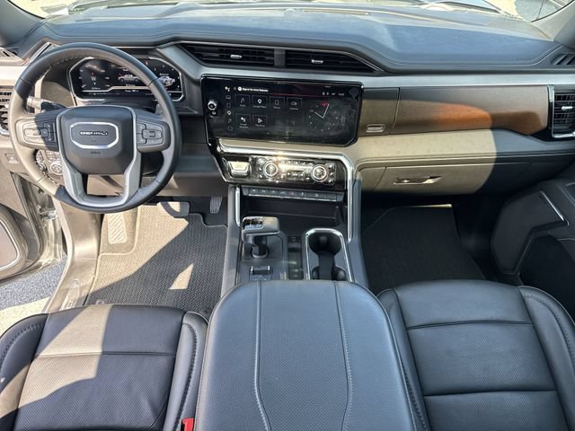 Used 2025 GMC Sierra 1500 Denali w/ Technology Package AWD/4WD image 21