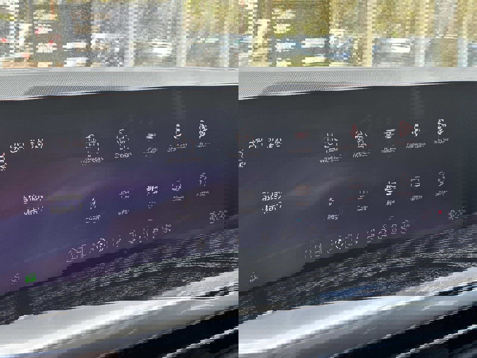 Certified 2025 Cadillac Escalade IQ Sport 1 w/ LPO, Premium Carpet Package image 26