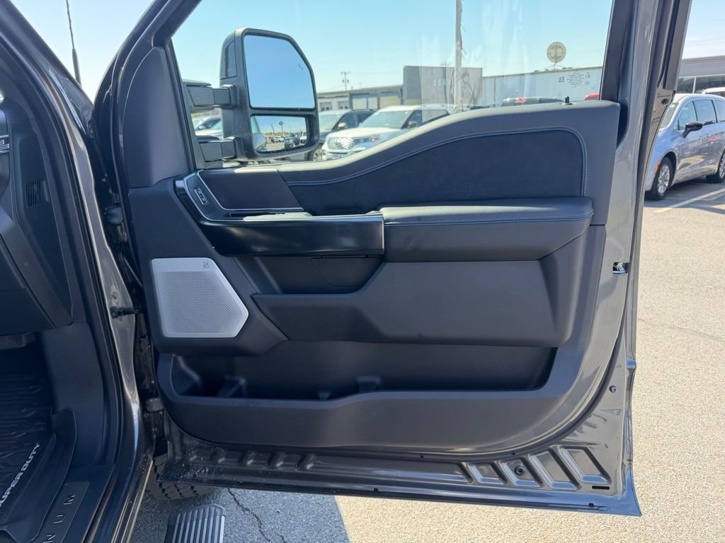 New 2026 Ford F350 Platinum AWD/4WD image 33