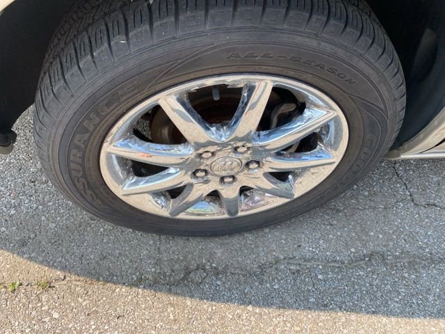 Used 2008 Buick Lucerne CXL w/ Ultra Confidence Package FWD image 30