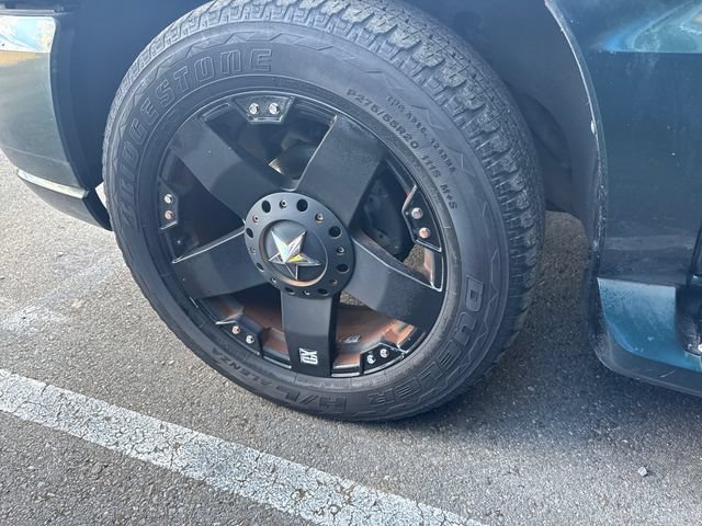 Used 2003 Cadillac Escalade AWD image 24