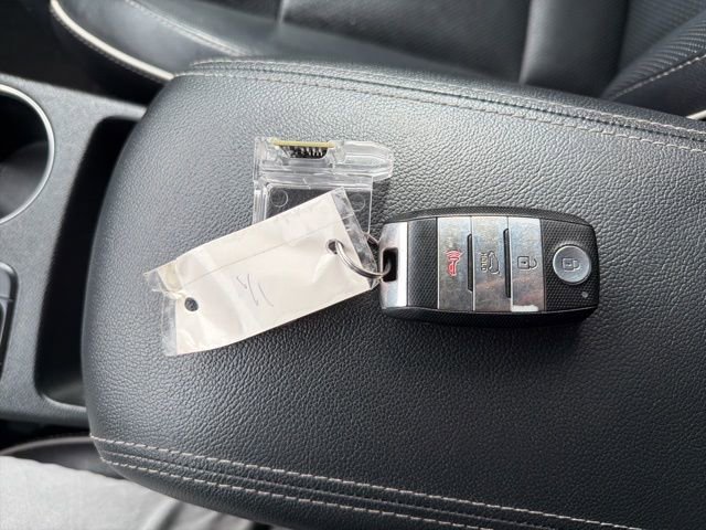 Used 2020 Kia Sportage SX image 20