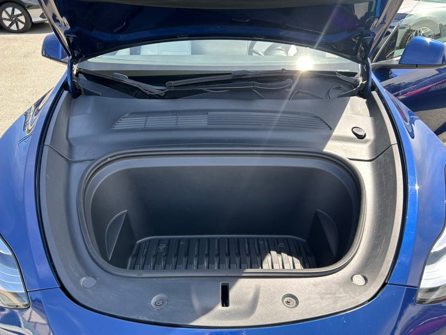 Used 2021 Tesla Model Y Long Range image 74