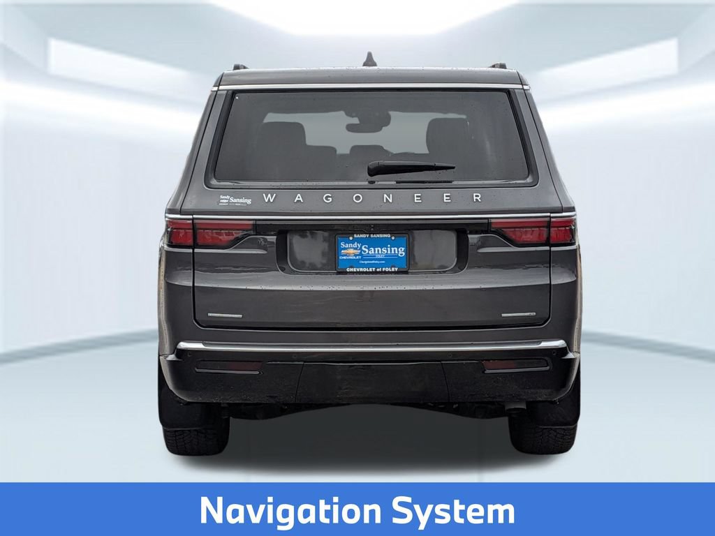 Used 2022 Jeep Wagoneer Series III AWD/4WD image 5