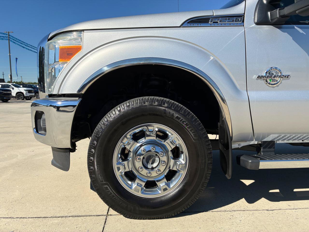 Used 2015 Ford F250 Lariat w/ Lariat Ultimate Package AWD/4WD image 7