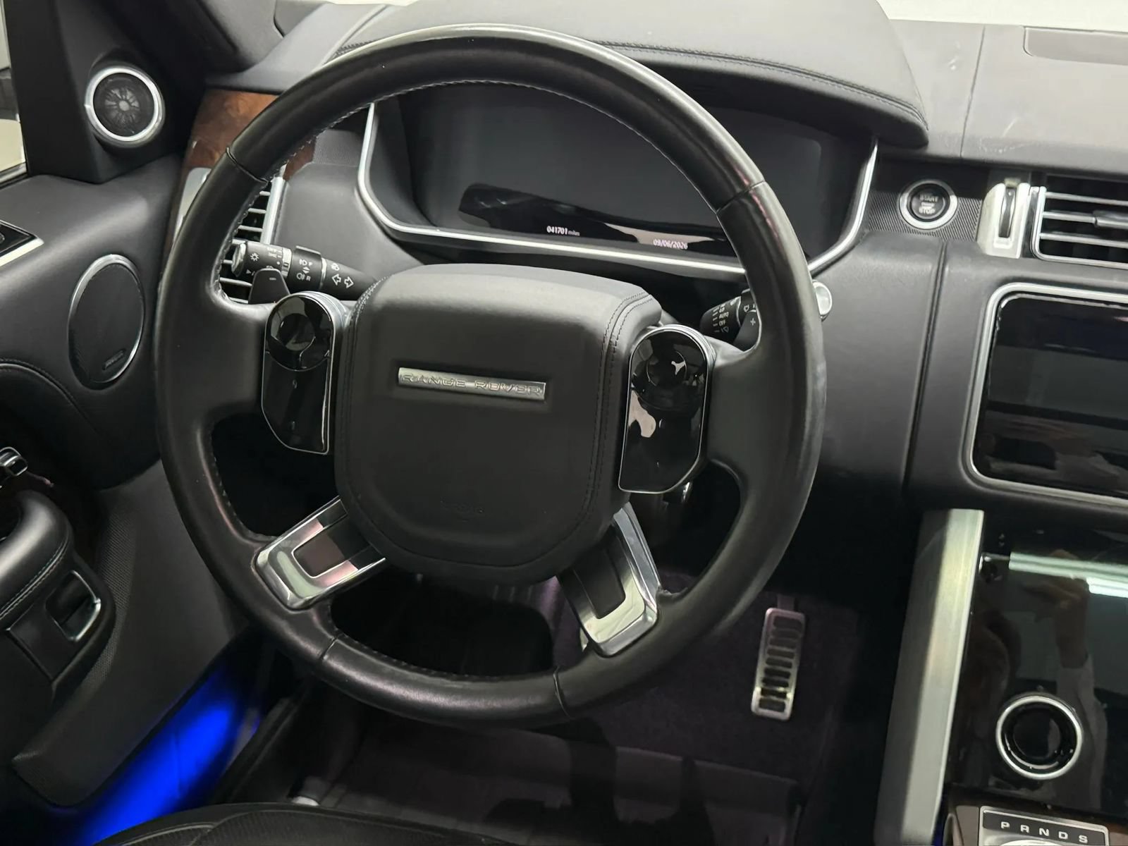 Used 2021 Land Rover Range Rover P525 Westminster Edition LWB AWD/4WD image 22